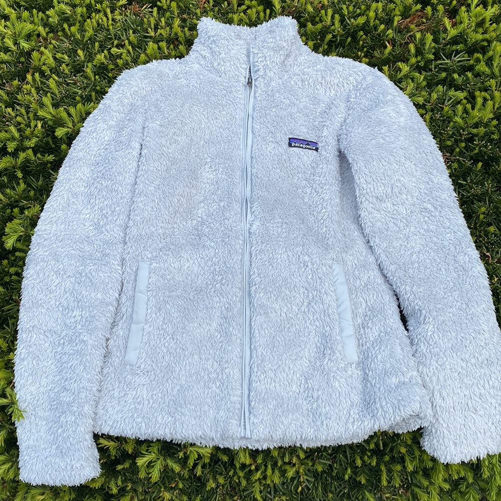 Patagonia Zip Up Sherpa - Picture 2 of 4